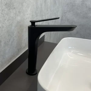 Смеситель для раковины Comforty FC088B-CMT Черный матовый Смеситель для раковины Comforty FC088B-CMT Черный матовый