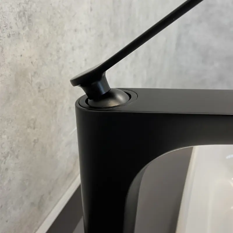 Смеситель для раковины Comforty FC088B-CMT Черный матовый Смеситель для раковины Comforty FC088B-CMT Черный матовый — изображение 2